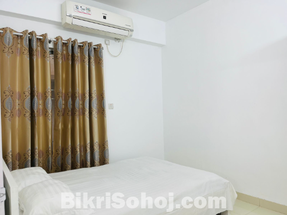 Fully-Furnished 2-Bedroom Apt Rent in Bashundhara R/A